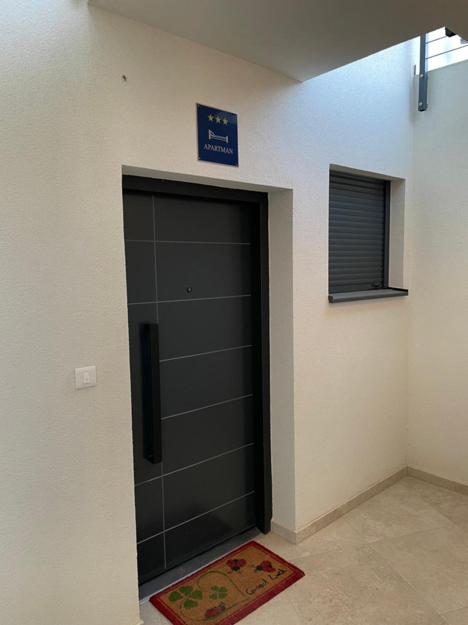 Apartman La Dolce Vita Banjole Exterior foto